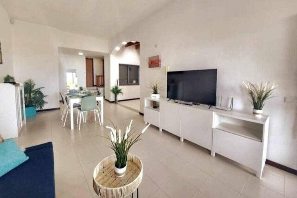 Pura Vida Luxury Home Sea View Caleta De Fuste Exterior photo